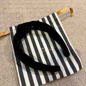 Lele Sadoughi Classic Black Headband